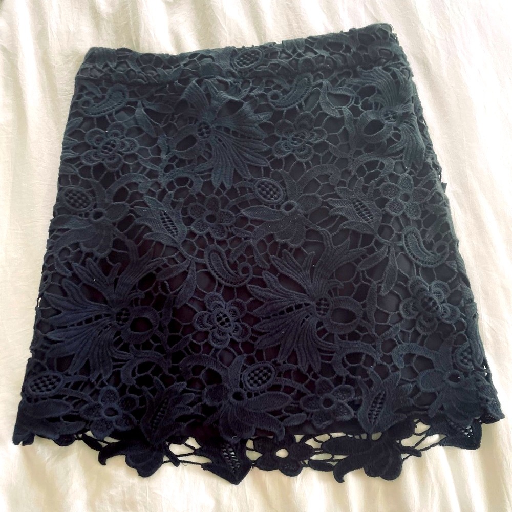 Banana Republic Mini Skirt Crotchet Detail